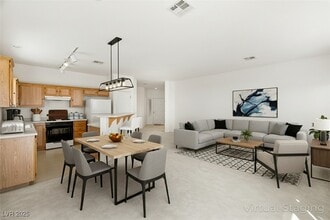 Building Photo - 6804 Rosinwood St