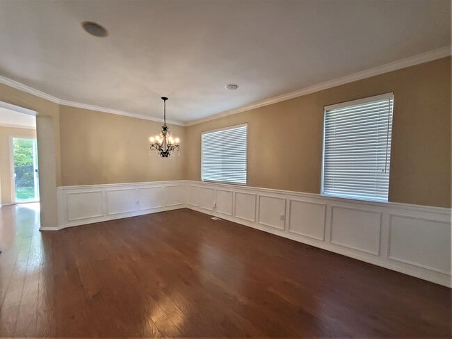 Building Photo - Great Home For Rent