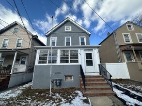 Building Photo - 21 Talmage Ave