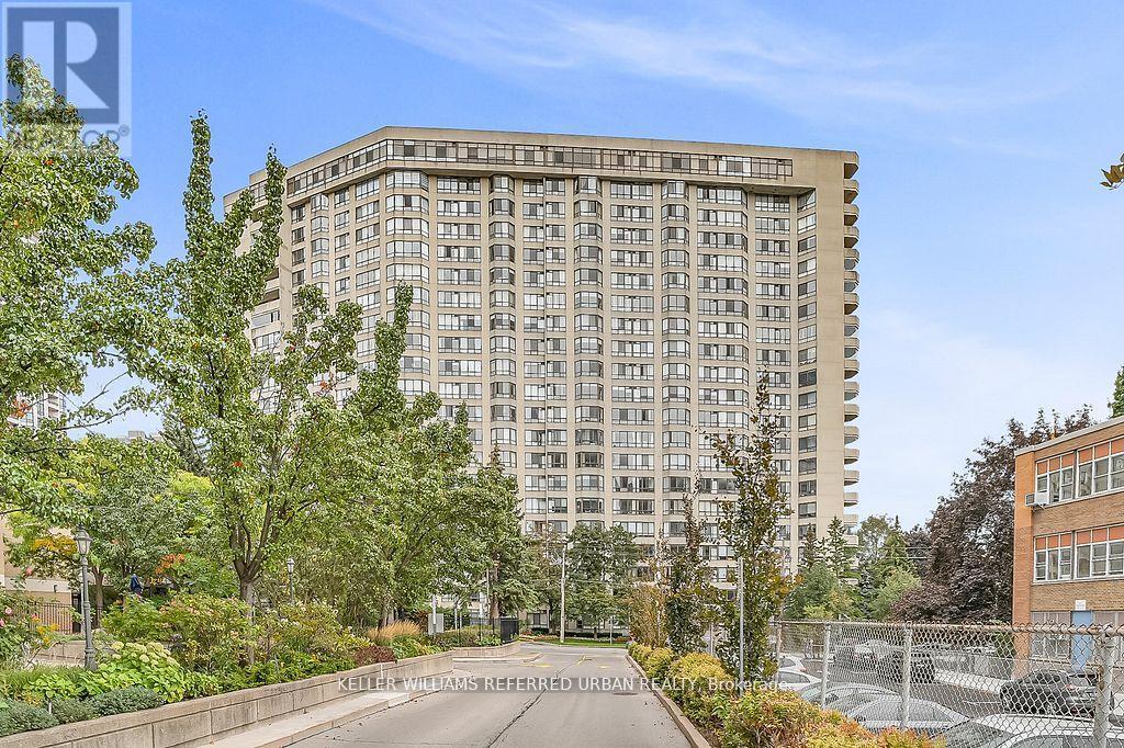 Photo principale - 5444 Yonge St