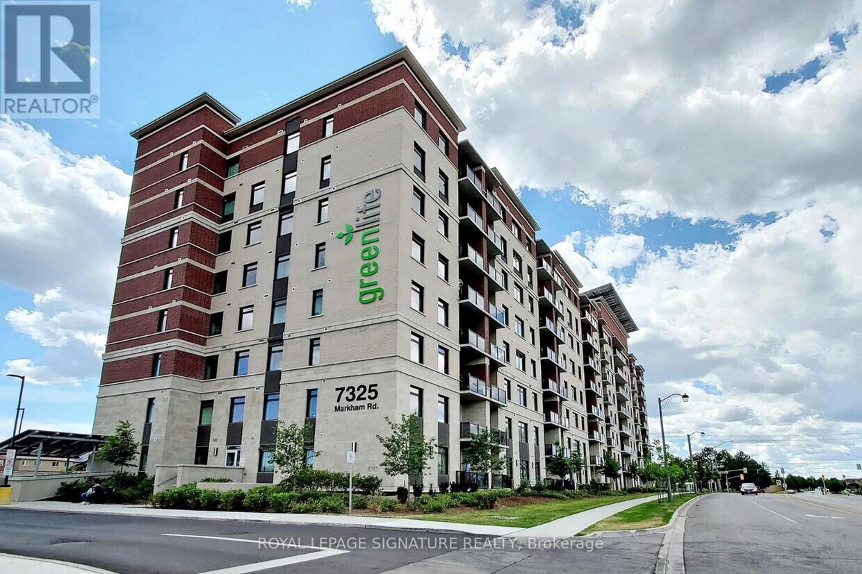 Photo principale - 7325 Markham Rd