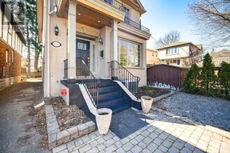 Building Photo - 266 Airdrie Rd
