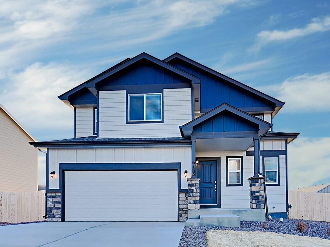 Foto principal - 6133 Nash Dr