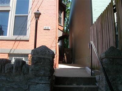 Building Photo - 416 Greenup St