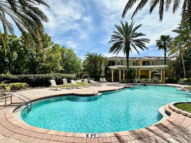 Foto del edificio - 5001 Baraldi Cir