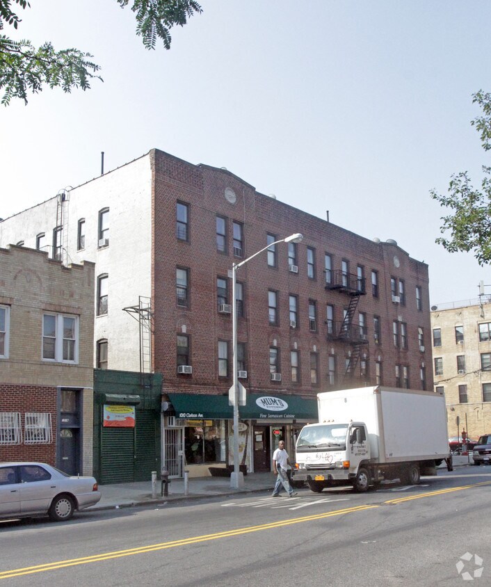 1006-1014 Clarkson, ¡alejado - 1006-1014 Clarkson Ave