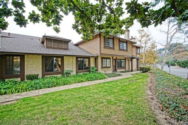 Primary Photo - 21772 Laurelrim Dr