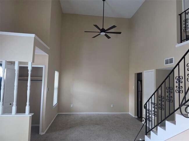 Building Photo - 4412 Shakertown