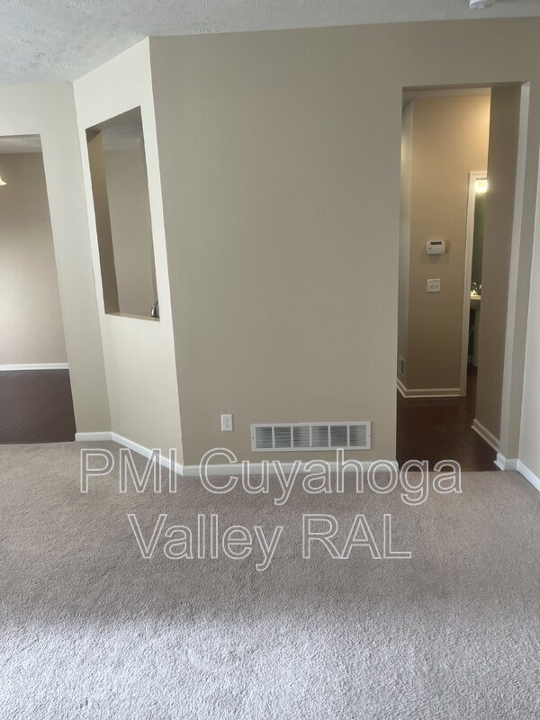 Foto del edificio - 4046 Gardiner Run