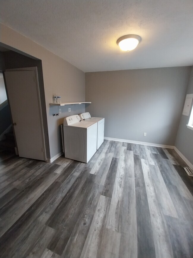 226 E Prospect St, Painesville, OH 44077 Townhome Rentals in