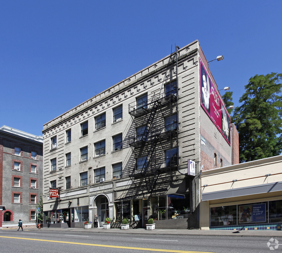 Primary Photo - The Abbey Apartments