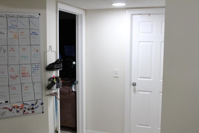 Building Photo - 5065 Wiles Rd