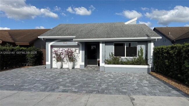 Building Photo - 531 SW 89th Ct
