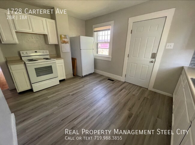 Building Photo - Charming 2 bed 1 Bath Home