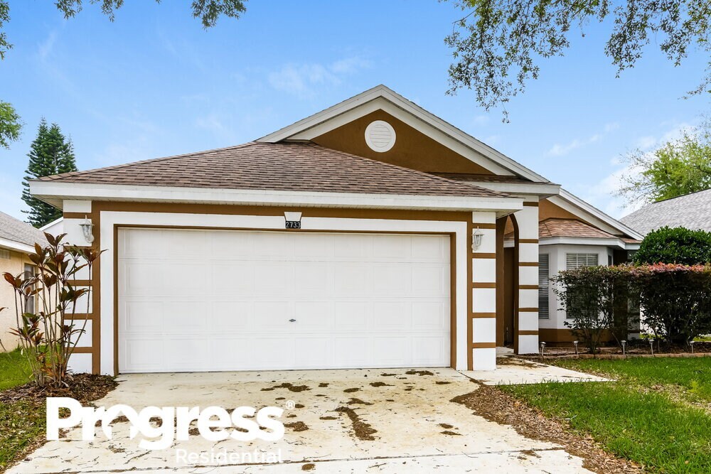 2733 Brook Hollow Rd, Clermont, FL 34714 House for Rent in Clermont