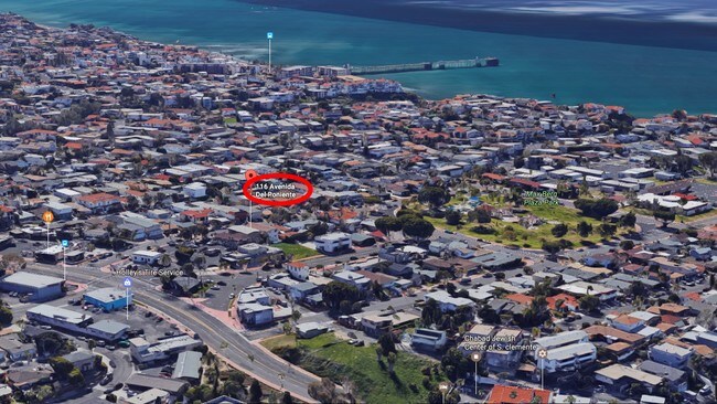 Foto del edificio - 116 Avenida Del Poniente