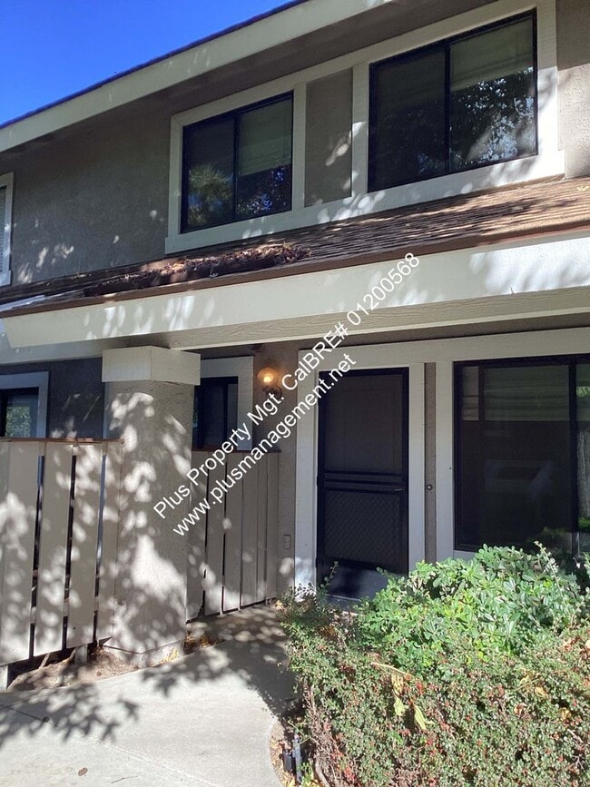 Building Photo - 1160 Hilltop Rd