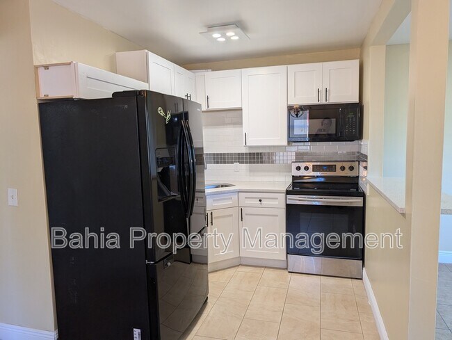Foto del edificio - 8944 Temple Terrace Hwy