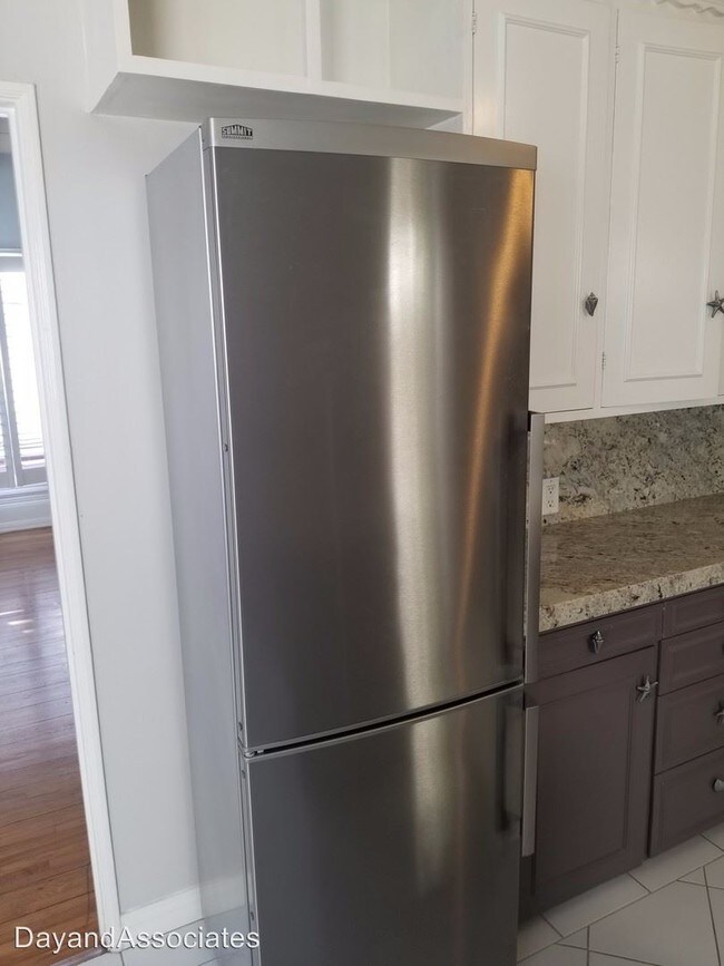 Foto del edificio - 317 8th Pl