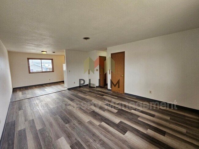 Foto del edificio - 2340 Fairview Ave