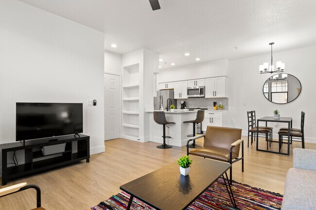 Foto del edificio - 9450 W Cabela Dr