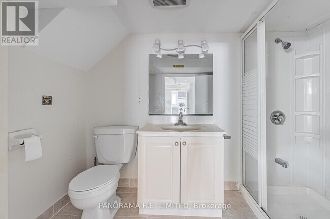 Photo du bâtiment - 8-8 Thirty Third St