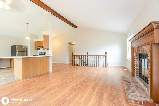 Building Photo - 4293 River Oaks Dr, Florissant, MO 63034