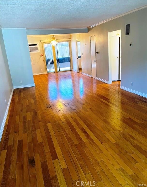 Building Photo - 1757 Normandie Ave