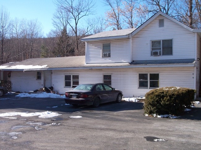 Building Photo - 70 New Paltz Rd