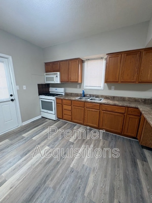 Building Photo - 2309 Locust Ave