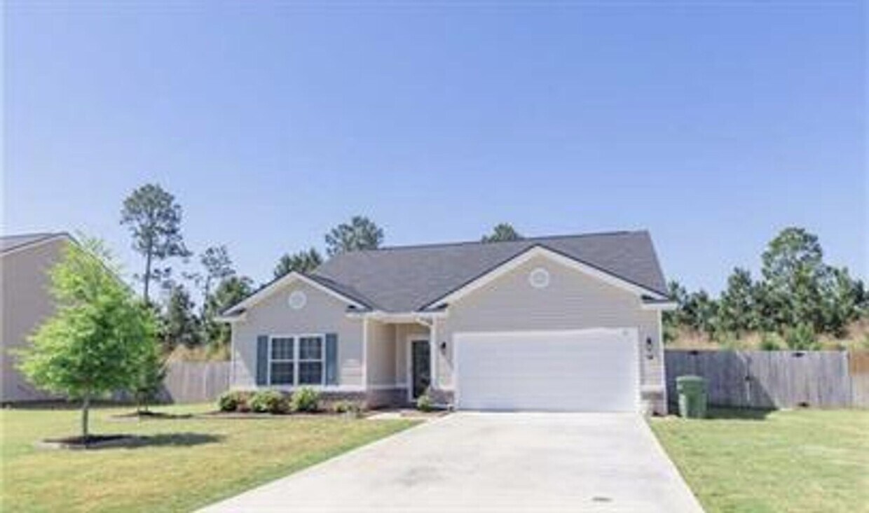 Foto principal - 1902 Wiregrass Way