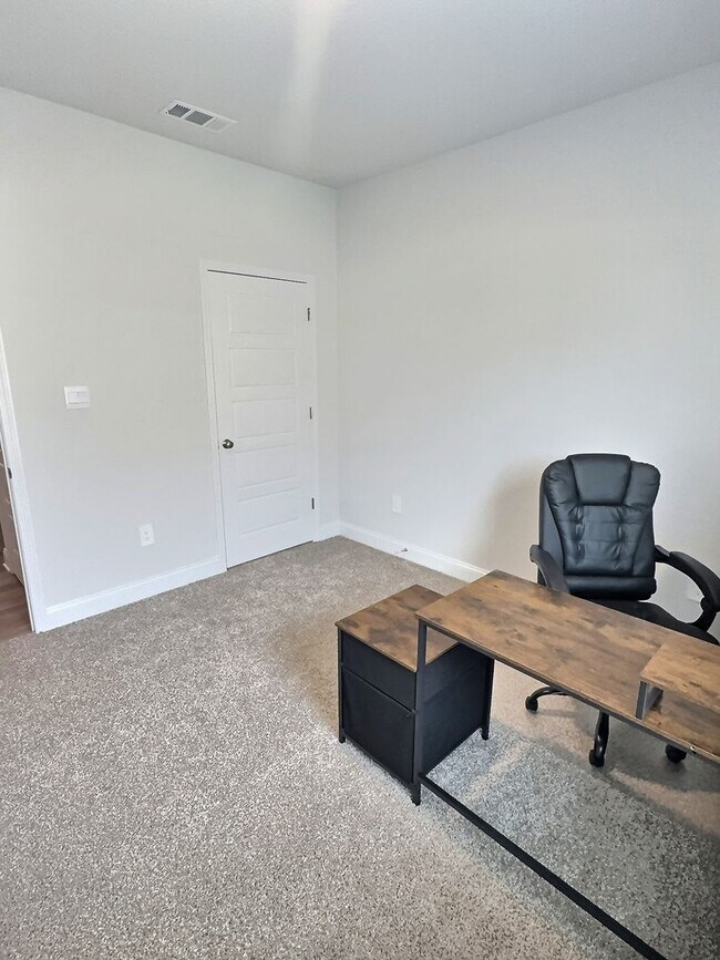 Foto del edificio - 11404 Harrison Ct