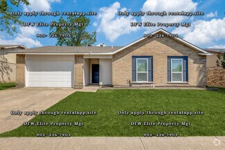 Building Photo - 1417 Kitty Hawk Dr