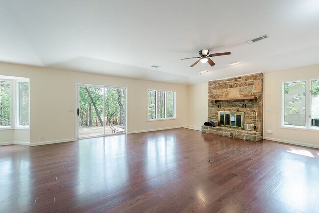 Foto del edificio - Charming 3 Bedroom, 2 Bathroom home! Call 501-922-9997 to set up a showing today!