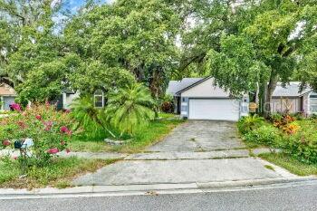 Foto del edificio - 5340 Old Oak Tree Dr