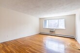 1BR-1BTH 637sf
