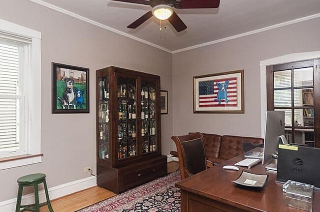 Foto del edificio - 1031 Wesley Ave