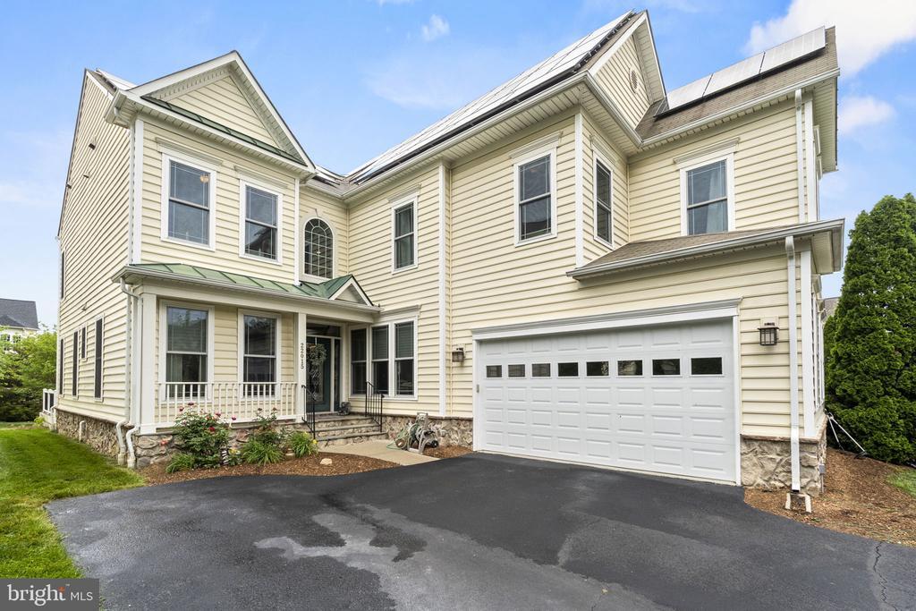 Primary Photo - 22015 Sunstone Ct