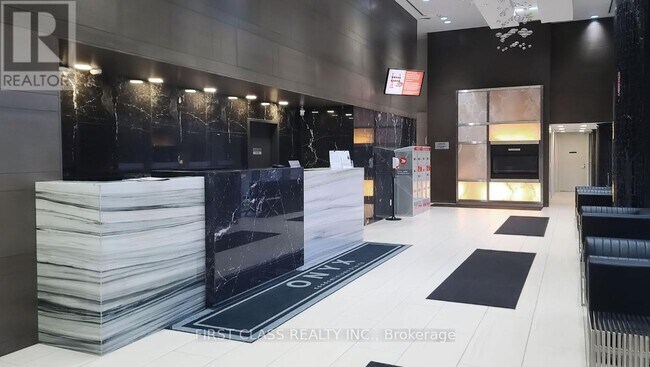 Photo du bâtiment - 223 Webb Dr