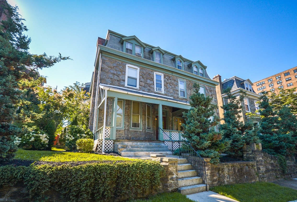 Primary Photo - 422 W Chelten Ave