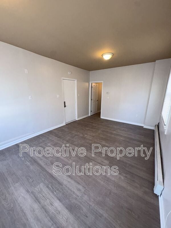 Foto del edificio - 532 Cherry St