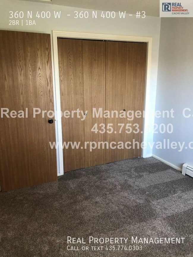 Building Photo - 360 N 400 W