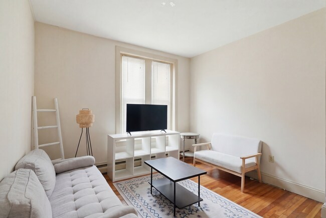 Foto del edificio - 1466 Tremont St