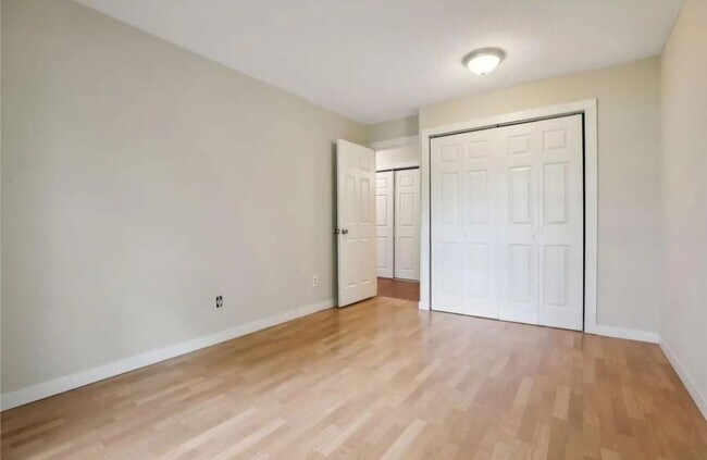 Foto del edificio - 935 11th Ave S