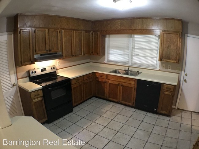 Building Photo - 1312 Springville Rd