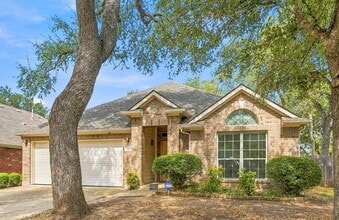 Building Photo - 516 Carismatic Ln
