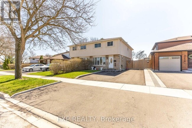 Building Photo - 3270 Klaiman Dr