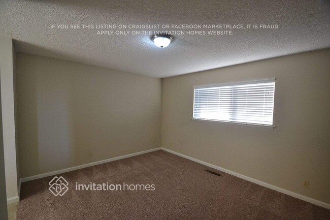 Foto del edificio - 24 Bryce Ave