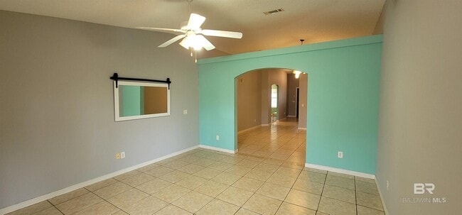 Building Photo - 1008 Summerton Dr