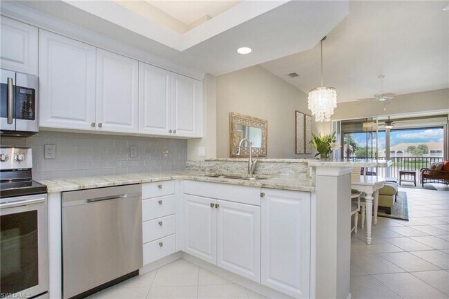 Foto del edificio - 23821 Marbella Bay Rd